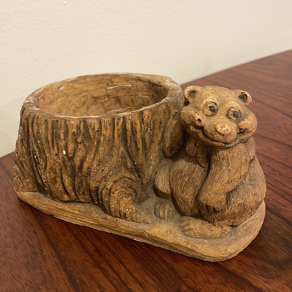 Vintage 70s Woodland Whimsical Friendly Bear Planter - Picture 3 of 12
